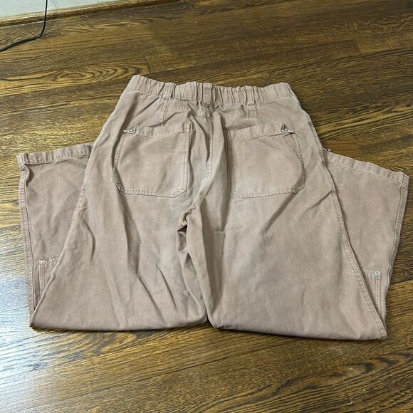 We the Free Brown High Rise Utility Pants - Size Medium - Picture 8 of 10